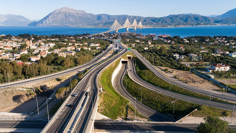 Στα «άδυτα» της Ολυμπίας Οδού: Από το Κέντρο Διαχείρισης μέχρι τις σήραγγες κυκλοφορίας – Επιτέλους χρέωση με τα χιλιόμετρα