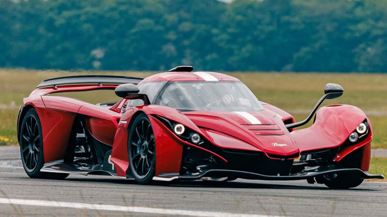 Δείτε αυτό το άγνωστο, από την Τσεχία supercar, να σπάει το ρεκόρ στην πίστα του Top Gear (Βίντεο)