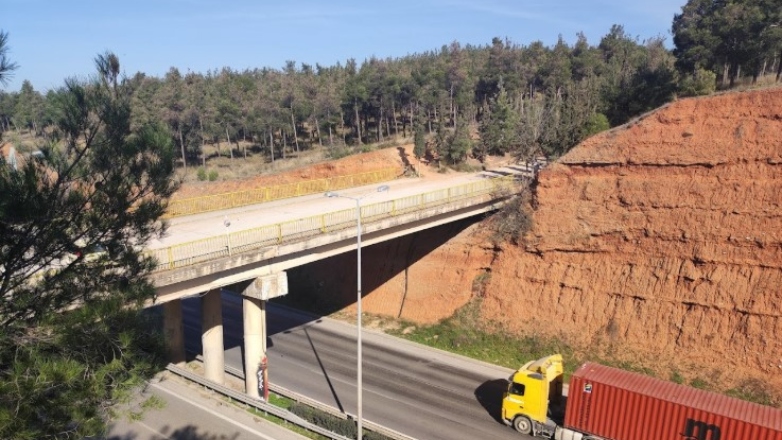 Κατεδαφίζεται σήμερα η γέφυρα Περαιβού στην Θεσσαλονίκη