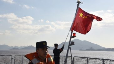 Η Κίνα προειδοποιεί τις ΗΠΑ να μην «παίζουν με τη φωτιά» για την Ταϊβάν