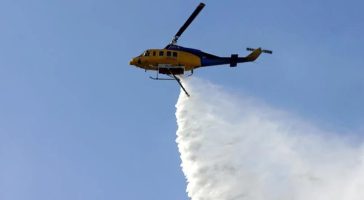 Πήλιο: Φωτιά στο Νεοχώρι «σήκωσε» εναέρια μέσα