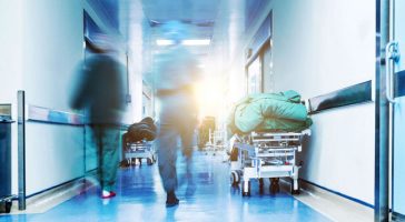 Μ. Θεμιστοκλέους: Στις 4 ώρες ο χρόνος αναμονής στα Τμήματα Επειγόντων Περιστατικών