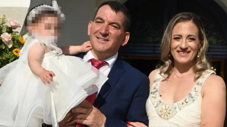 Πύρρος Δήμας: Η απουσία των μεγάλων παιδιών του από τη βάπτιση της κόρης του και η αποκάλυψη για το γάμο του γιου του