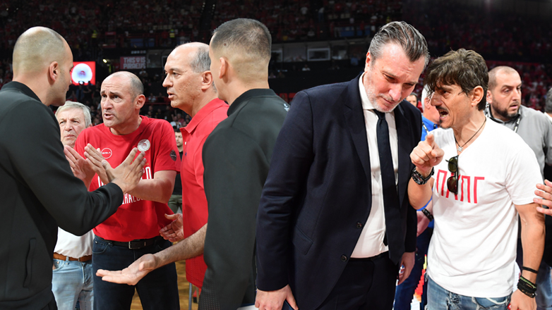 «Μπουρλότο» στους τελικούς της Basket League