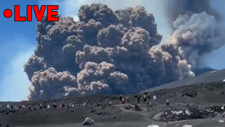 «Βρυχάται» η Αίτνα στη Σικελία