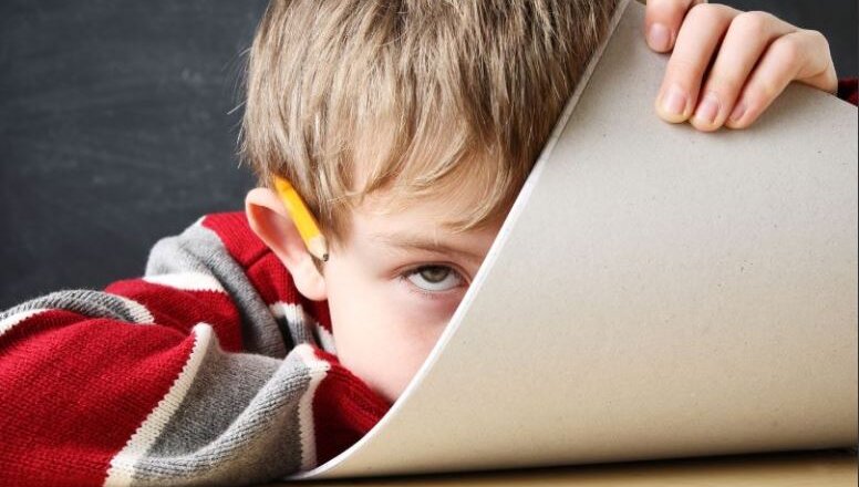 Πονοκέφαλοι στα παιδιά: Πότε χρειάζεται να ανησυχούμε;