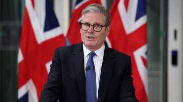 Στάρμερ: Η στρατηγική της κυβέρνησης είναι να εξοπλίσει τη χώρα «για τις επόμενες δεκαετίες»