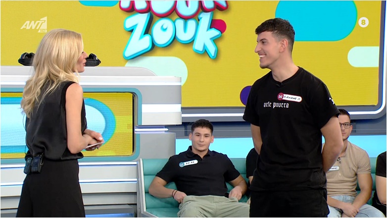 ΤΟ ΚΛΑΜΑ ΤΗΣ ΧΡΟΝΙΑΣ: Θεούλης αποκαλύπτει στο «Ρουκ-Ζουκ» ότι τα περιστέρια είναι… ρομπότ!