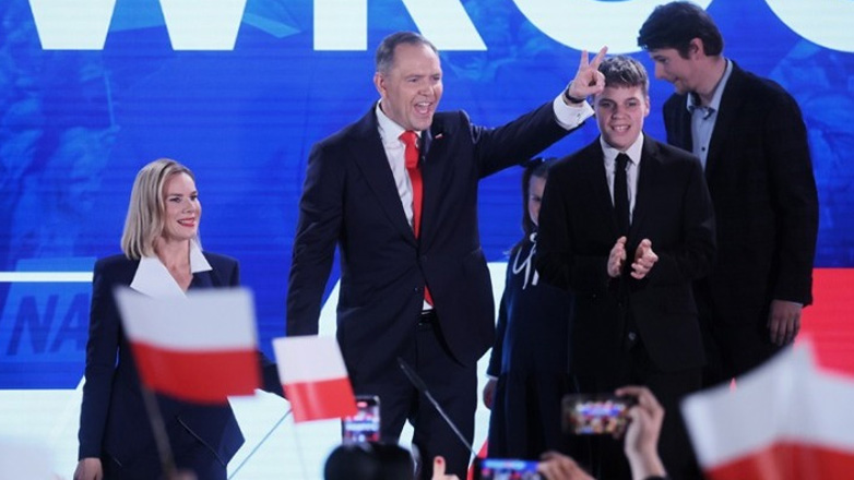 Συγχαρητήρια των ΗΠΑ στον Ναβρότσκι για τη νίκη του στις προεδρικές εκλογές στην Πολωνία