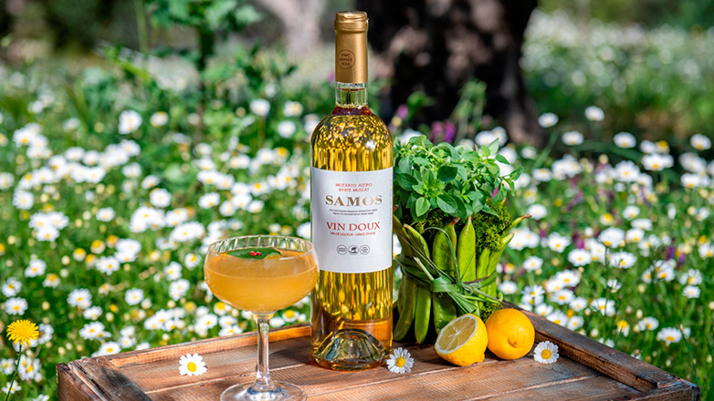 Doux Basil Smash Cocktail: Καλοκαιρινές νότες απόλαυσης