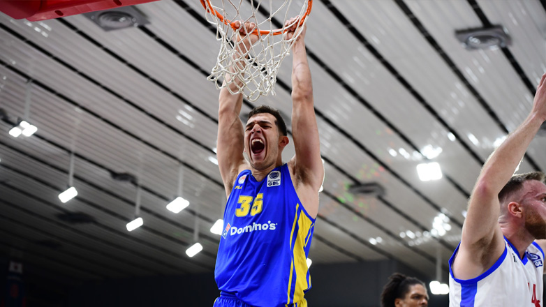 Ζούγρης: «Το Περιστέρι ήταν το σπίτι και η οικογένειά μου»