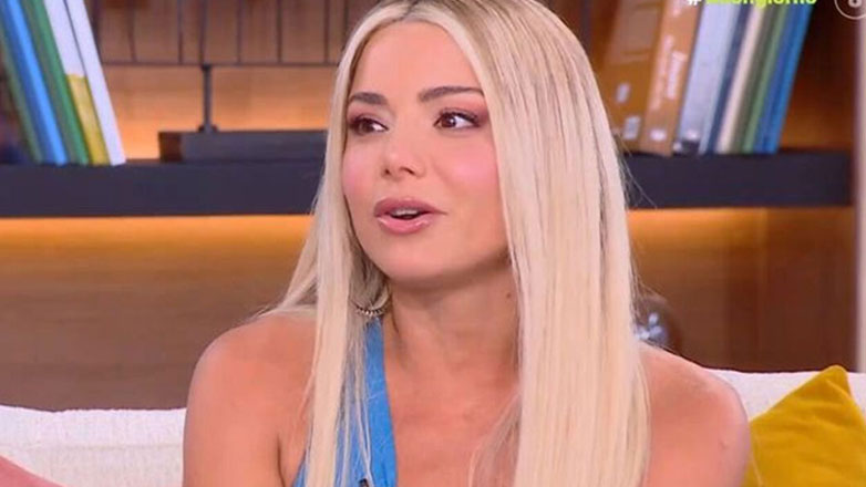 Josephine: Τα παιδικά χρόνια και η σχέση με τη μητέρα της – «Δούλευα 7 μήνες για να ξεπληρώσω το πρώτο μου μικρόφωνο»