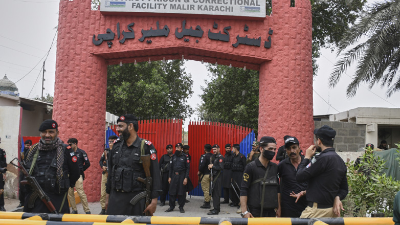 Πακιστάν: Περισσότεροι από 200 κρατούμενοι απέδρασαν από φυλακή του Καράτσι