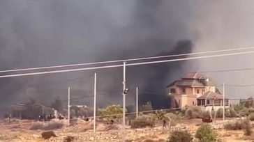 Ισραηλινοί έποικοι πυρπόλησαν σπίτια και αυτοκίνητα στην κατεχόμενη Δυτική Όχθη