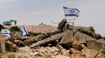 Μια παλαιστινιακή πόλη υφίσταται διπλή καταστροφή μετά από τρομοκρατική επίθεση