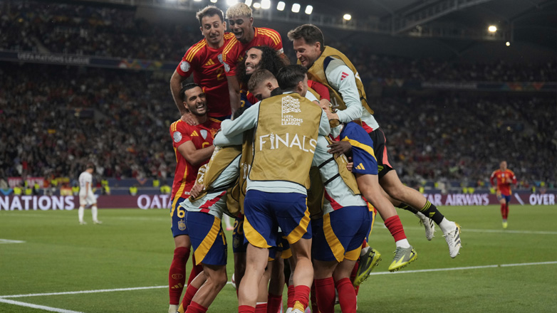 Nations League: «Έβρεξε» γκολ στη Στουτγκάρδη, με 5-4 νίκησε η Ισπανία τη Γαλλία και προκρίθηκε στον τελικό!