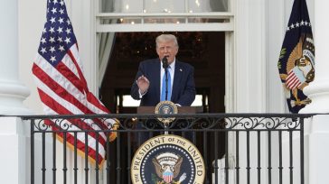 Ο Τραμπ απαγορεύει την είσοδο των υπηκόων 12 χωρών στις ΗΠΑ