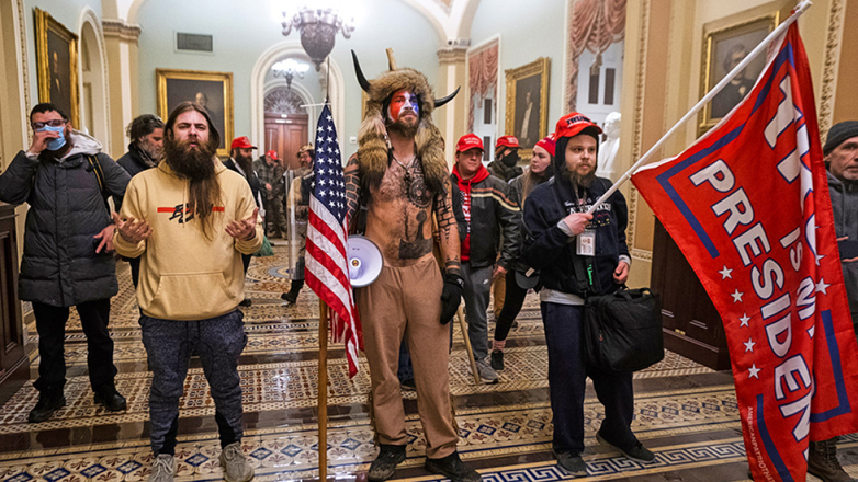ΗΠΑ: Πέντε καταδικασμένοι για την εισβολή στο Καπιτώλιο ζητούν αποζημίωση 100 εκατ. δολαρίων