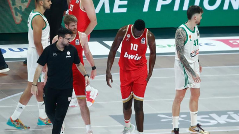 Ολυμπιακός: Νοκ-άουτ για ένα χρόνο ο Μουστάφα Φαλ