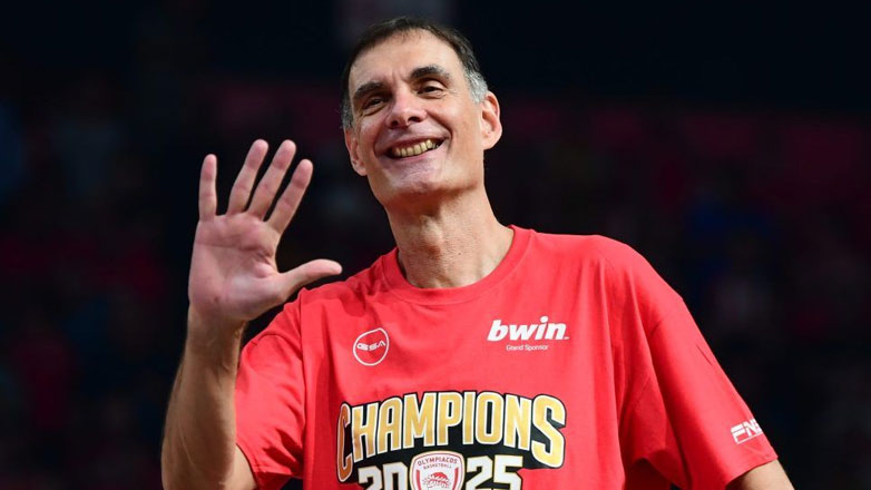 Μπαρτζώκας: «Σκέφτηκα ότι ίσως δεν πρέπει να συνεχίσω στον Ολυμπιακό»