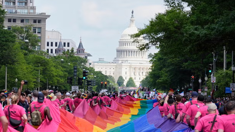 Mεγάλη πορεία στην Ουάσινγκτον με αφορμή την World Pride