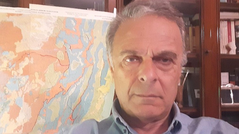 Σαμπατακάκης: Να περιοριστεί η σπατάλη νερού, όχι η κατανάλωση