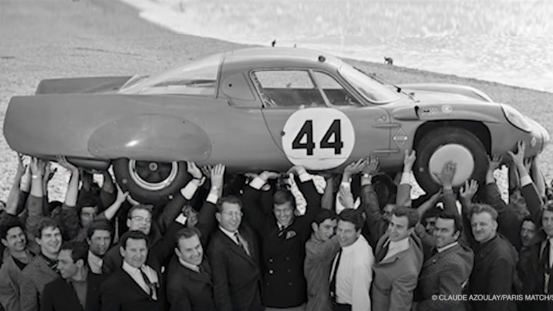 Δείτε την ταινία μικρού μήκους της Alpine, για τον εορτασμό των 70 χρόνων της (Βίντεο)