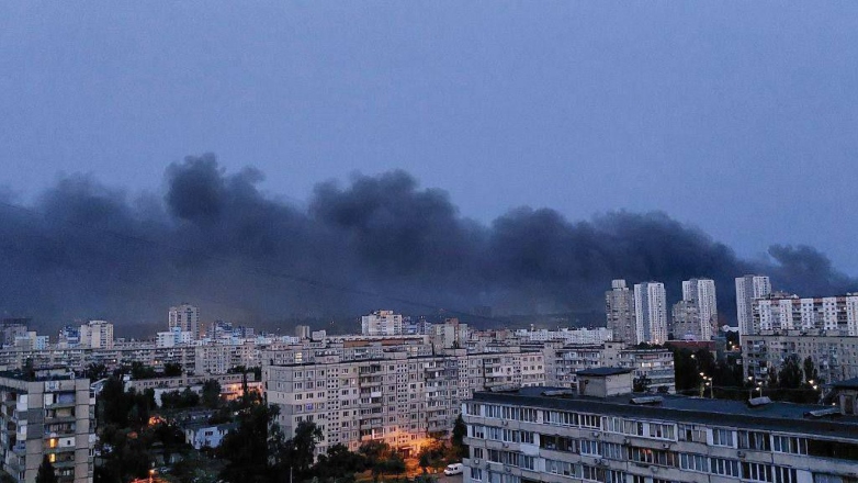 Η Ρωσία εξαπέλυσε μια από τις μεγαλύτερες επιθέσεις της στο Κίεβο τη νύχτα, δήλωσε ο Ζελένσκι