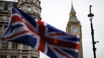 Εργαζόμενοι στο Φόρεϊν Όφις εξέφρασαν ανησυχία για «συνέργεια» του Λονδίνου στον πόλεμο του Ισραήλ στη Γάζα