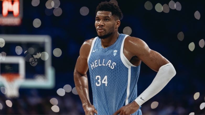 Γιάννης Αντετοκούνμπο: Η επική τούμπα του σε ανοικτό γήπεδο στη Βραζιλία σε προσπάθειά του να «καρφώσει»