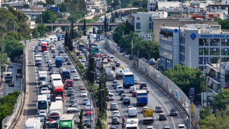 Αυστηρότερες ποινές για παραβάτες οδηγούς και πεζούς στον νέο Κ.Ο.Κ.
