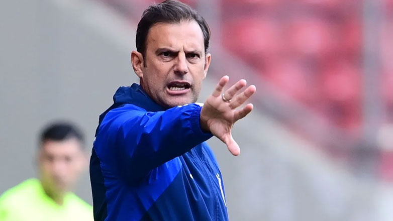 Στον πάγκο της Ρίο Άβε ο Συλαϊδόπουλος