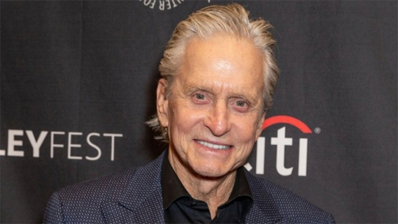 Μάικλ Ντάγκλας: «Με τον πατέρα μου κάναμε πάνω από 150 ταινίες σε 80 χρόνια»