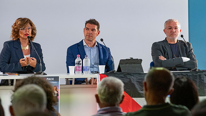 O ρόλος της Δύσης στο παγκόσμιο χάος