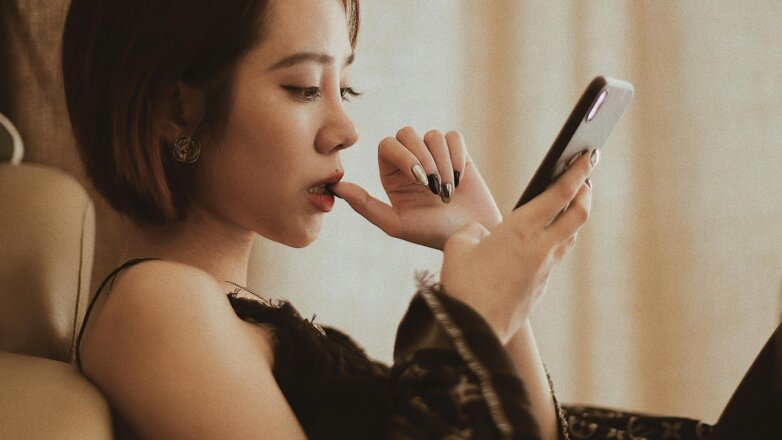 Το 33,6% συνδέεται στο διαδίκτυο λόγω αισθήματος μοναξιάς