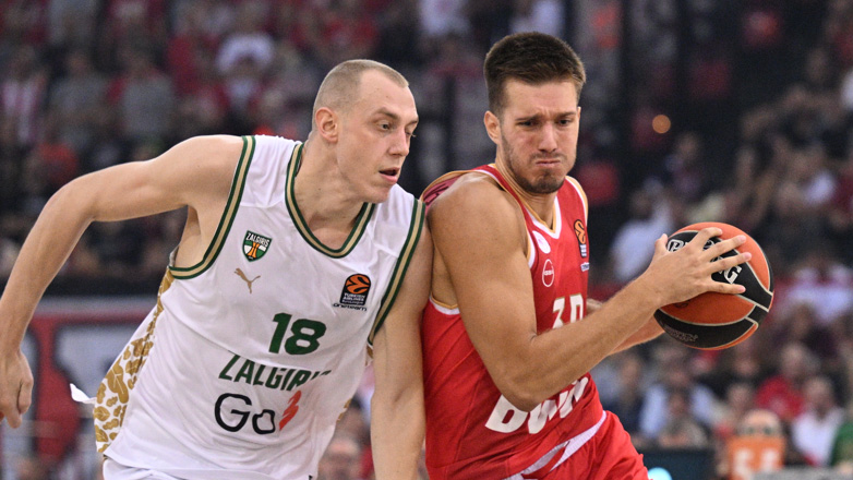 Μπάσκετ: Ο Ολυμπιακός ζητά 1 εκατ. ευρώ για την παραχώρηση του Φιλίπ Πετρούσεφ