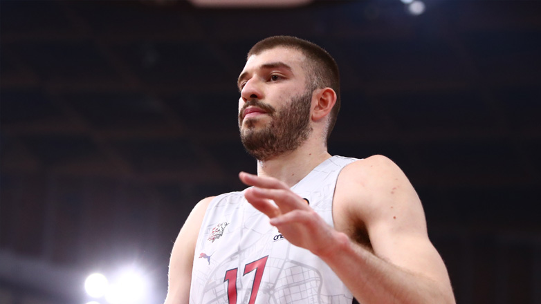 El Mundo: «Ο Παναθηναϊκός προτίθεται να πληρώσει την ρήτρα του Ρογκαβόπουλου»