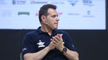 Το μήνυμα του Ιτούδη μετά την επίθεση με πύραυλο στην πολυκατοικία του στο Τελ Αβίβ:  Είμαστε ασφαλείς και καλά»