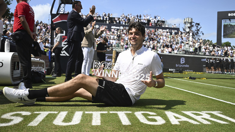 Τένις: Σαν στο… σπίτι του ο Φριτζ στη Στουτγκάρδη – Νίκησε 2-0 τον Γερμανό Ζβέρεφ και κατέκτησε το τρόπαιο!