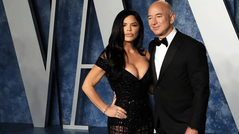 Αντιδράσεις στη Βενετία για τον γάμο Μπέζος – Σάντσες