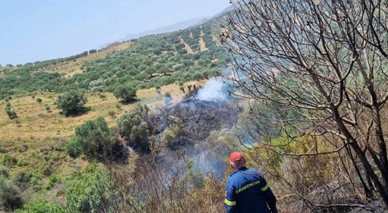 «Συναγερμός» για φωτιά στις Γούβες Ηρακλείου