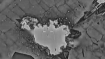 Ο ισραηλινός στρατός ανακοίνωσε ότι κατέστρεψε δύο ιρανικά F-14 σε βάση κοντά στην Τεχεράνη