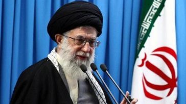 Ιράν: Ο Χαμενεΐ και η οικογένειά του κρύβονται σε καταφύγιο