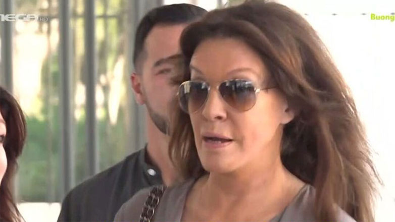 Δίκη Φιλιππίδη: Οι δηλώσεις της Βάνας Μπάρμπα λίγο πριν καταθέσει