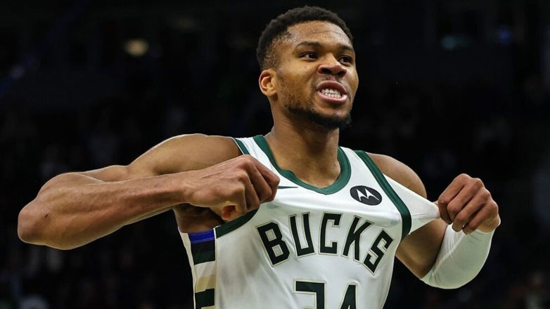 Αντετοκούνμπο: «Δουλεύω σαν να είμαι πίσω στα Σεπόλια»