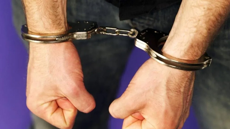 Θεσσαλονίκη: Χειροπέδες σε δύο άτομα που εκβίαζαν ιδιοκτήτη καταστήματος