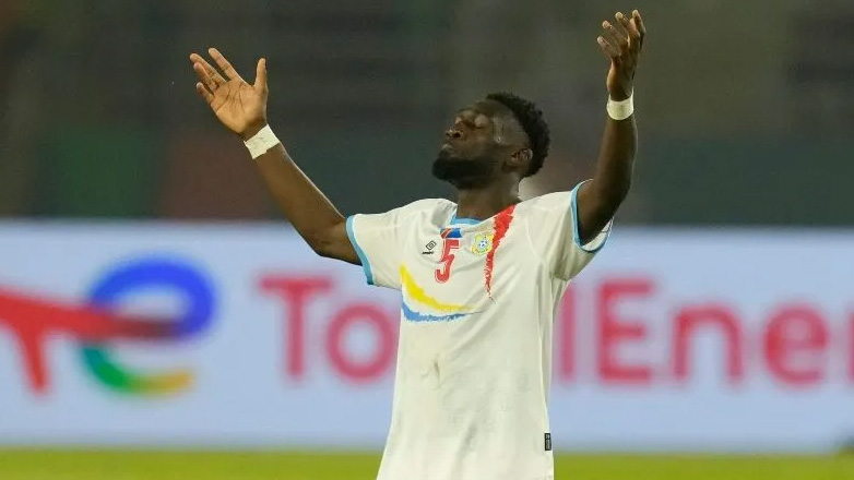 AfricaFoot: «Πρόταση της ΑΕΚ στον Μπατουμπινσικά»