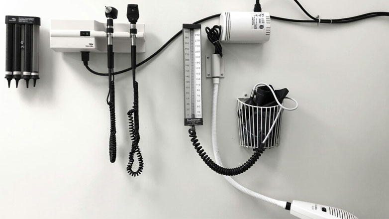 Οι Βρυξέλλες αποκλείουν τις κινεζικές εταιρείες από τις μεγάλες δημόσιες παραγγελίες για την αγορά ιατρικών υλικών