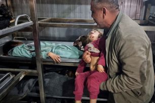 Γάζα: Έξι άνθρωποι πέθαναν από την πείνα στον παλαιστινιακό θύλακα