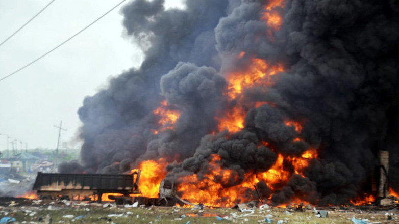 Νιγηρία: Πέντε νεκροί από έκρηξη σε φορτηγό